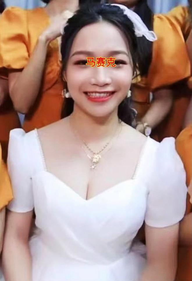 曝小学美女老师出轨多人大量私密照流出：被情人顶得腰直不起来
